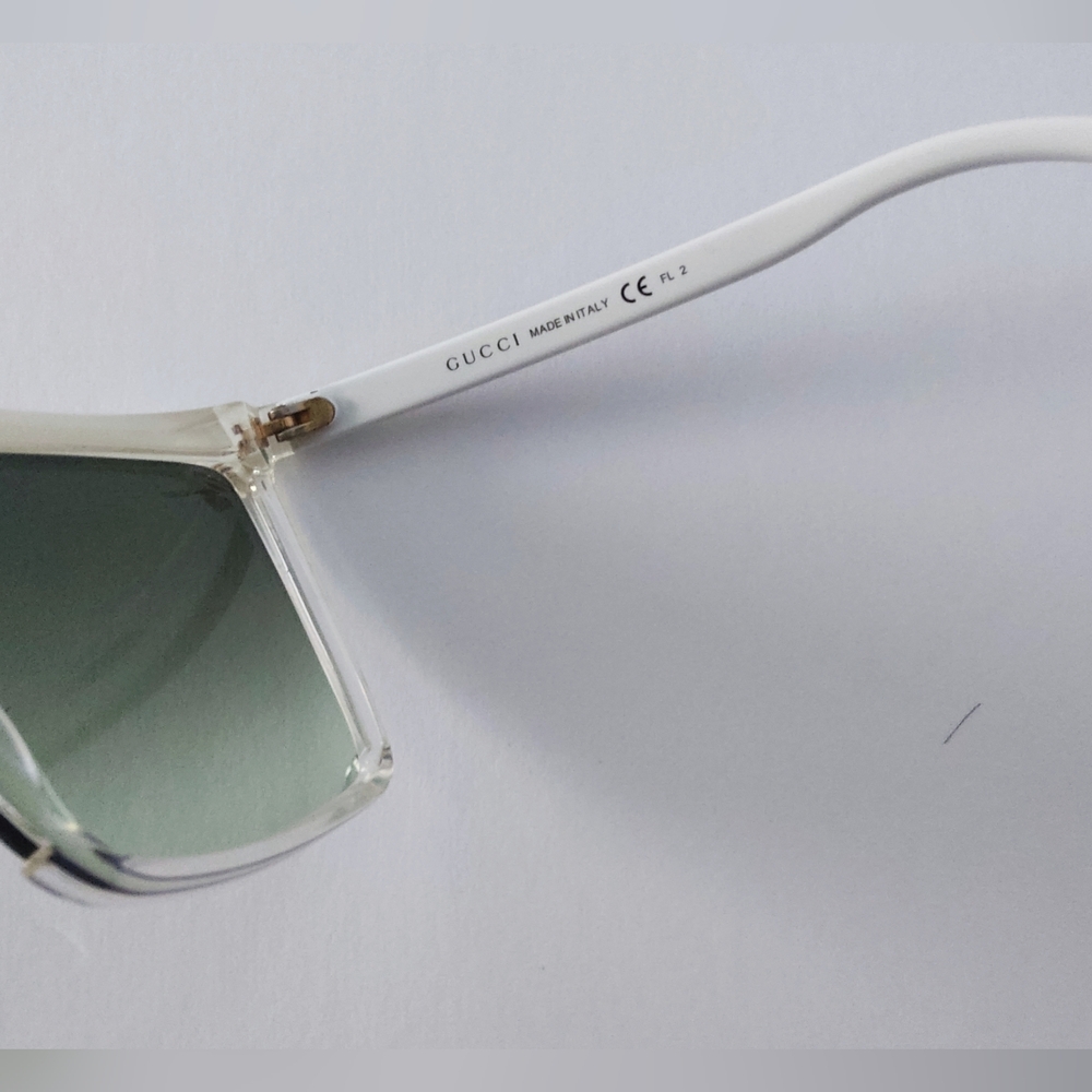 Gucci Italian Made Sunglasses With A Case. Size 105. Pre-owned. - Picture 4 of 8
